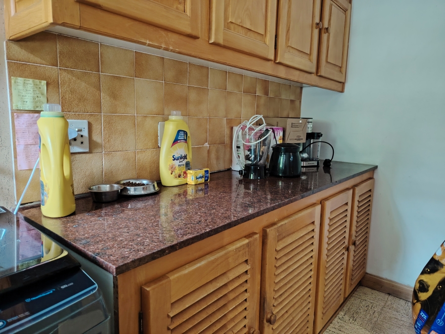 3 Bedroom Property for Sale in Golden Acre Western Cape